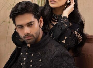 *MEHRU* BY *MAHNUR* *CASHMERE WOOL WITH EMBROIDERY SHAWL EDITION* (7 ARTICLES)RS.5800/-